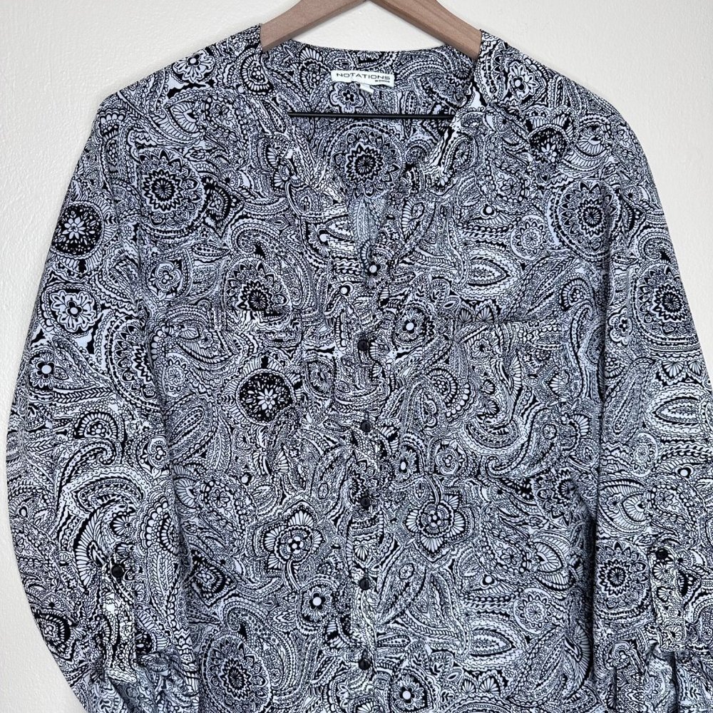 Notations Black White Paisley Long Tab Sleeve Blouse Women Size 2X - Picture 2 of 9